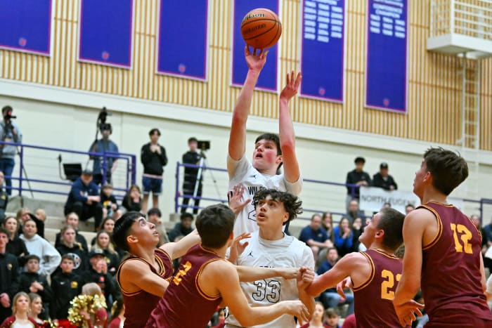 a Wilsonville Redmond 5A Oregon boys basketball quarterfinal 2024 Leon Neuschwander 21